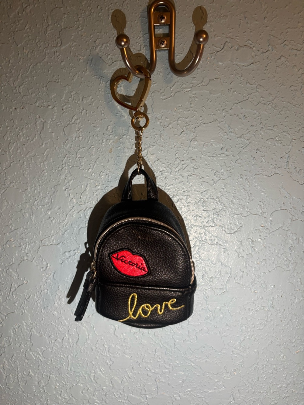 Victoria’s Secret Lips & Love mini backpack charm
